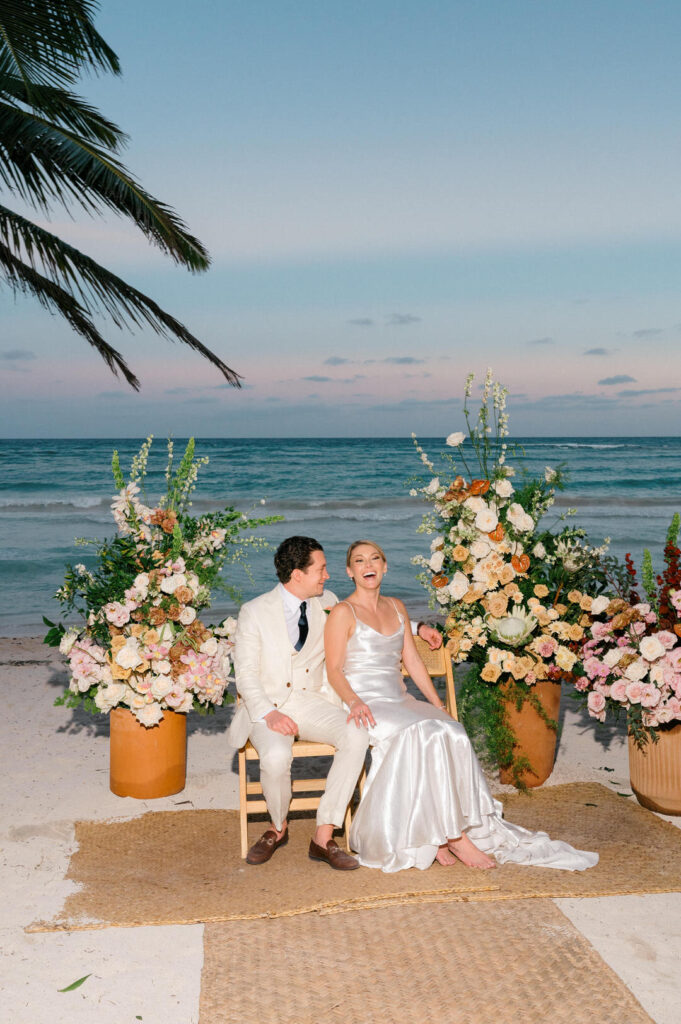 Wedding couple on the Caribbean beach, Cancún wedding photographer — Refined & Romantic