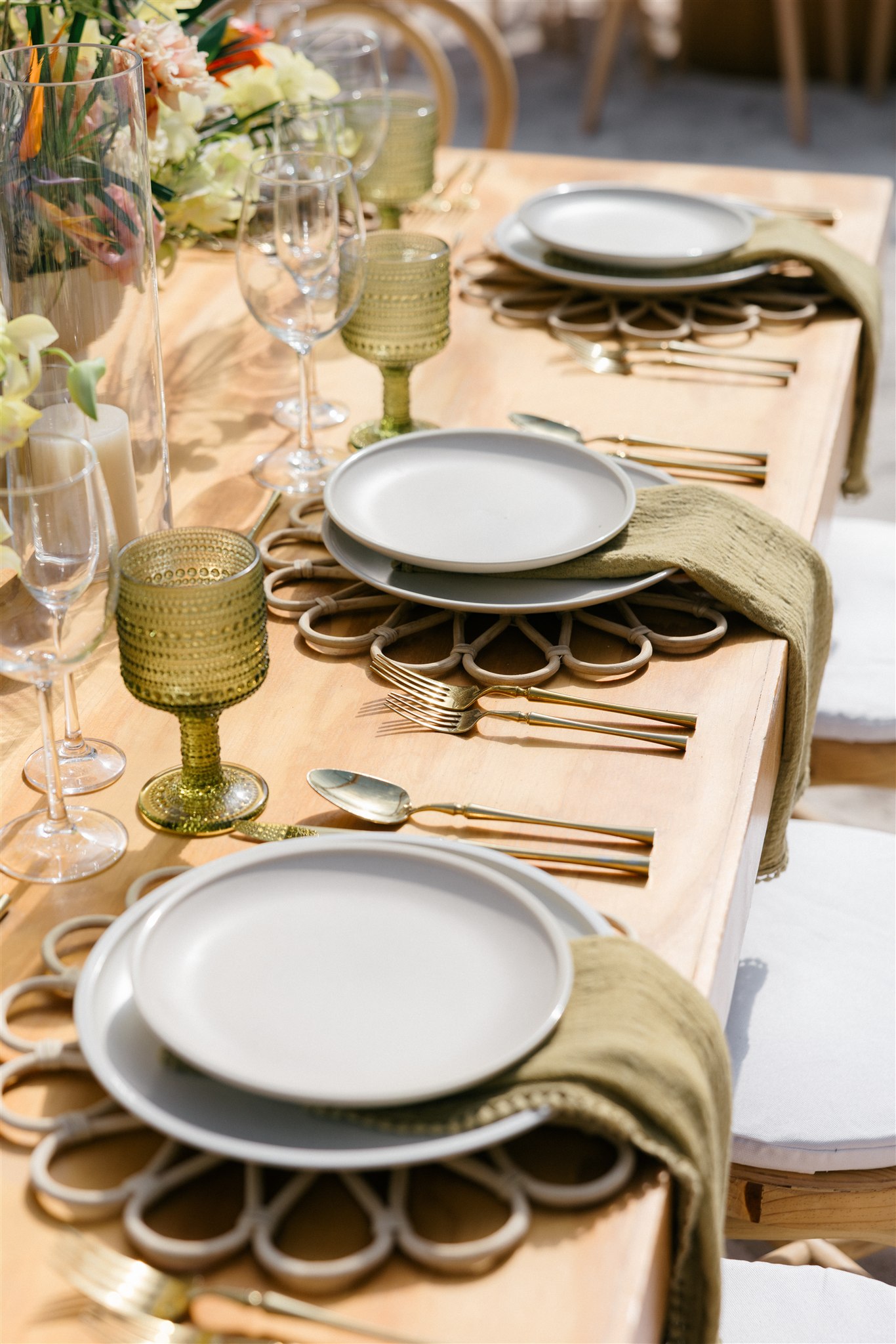 Reception table details with tropical glassware, Riviera Maya wedding