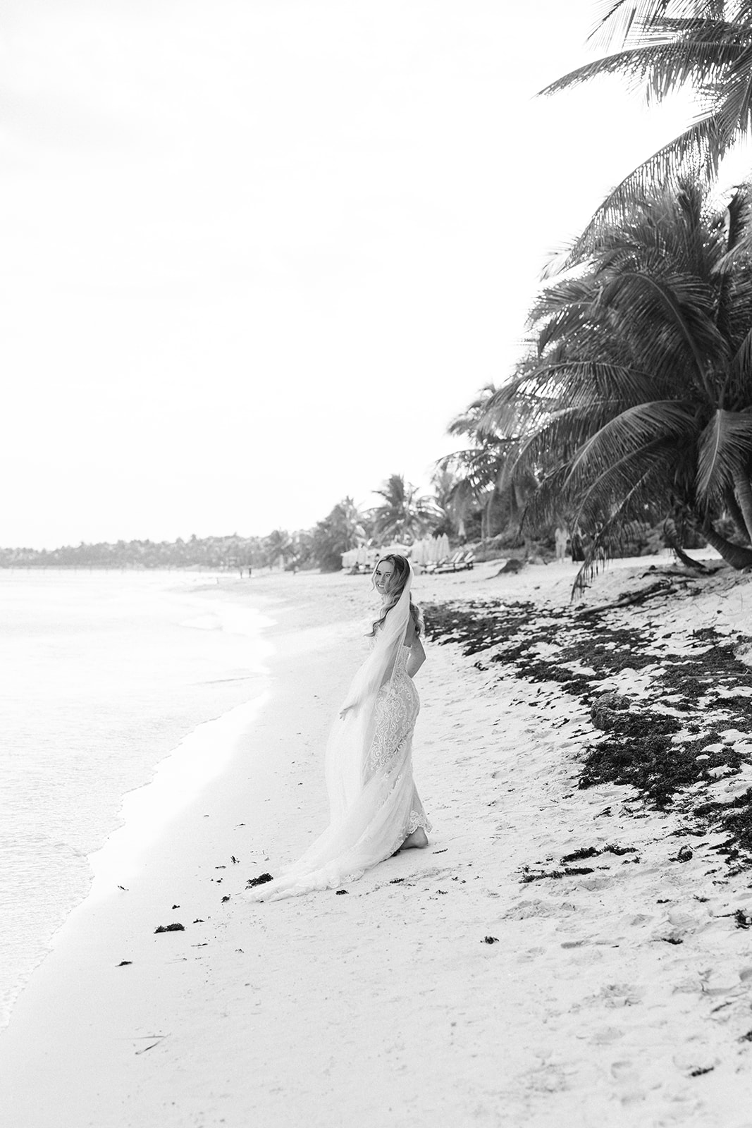 Bride and groom on the beach at golden hour, Saasil Kantenah Riviera Maya